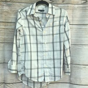 Gapkids Medium blue and white button down